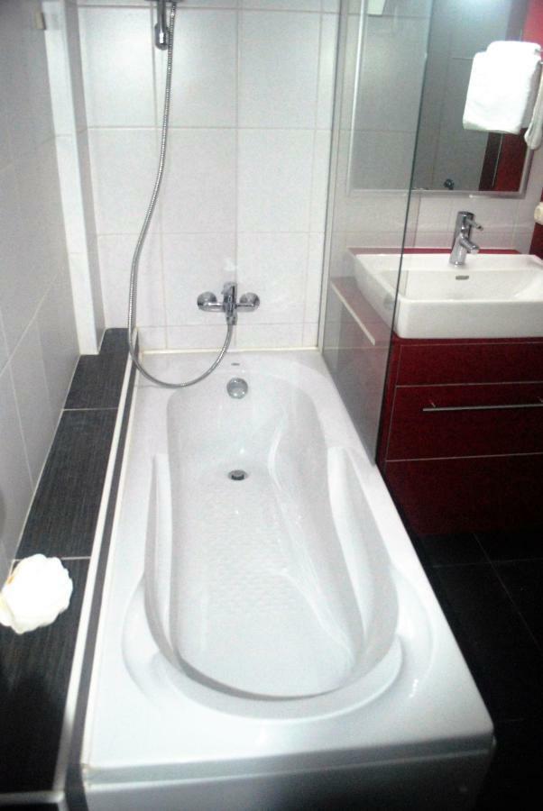 Asimelia Luxury Apartment Ираклио Екстериор снимка